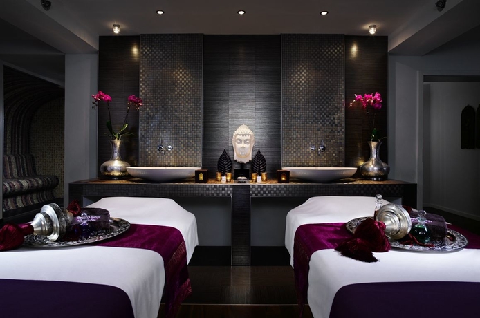 Imagen de los interiores del Hotel Kurpark-hotel Bad D&uuml;rkheim. Foto 10