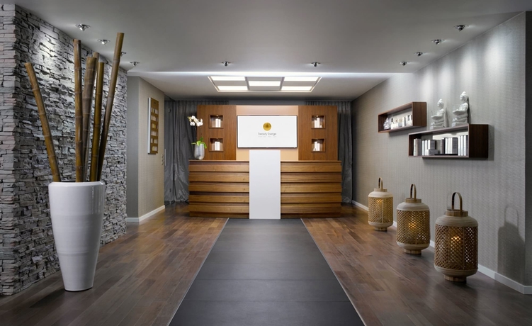 Imagen de los interiores del Hotel Kurpark-hotel Bad D&uuml;rkheim. Foto 12