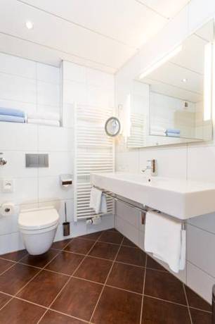 Imagen de la habitación del Hotel Kurparkhotel Bad Wilhelmshöhe. Foto 12