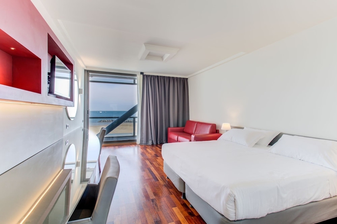 Imagen de la habitación del Hotel Kursaal, Cattolica. Foto 3