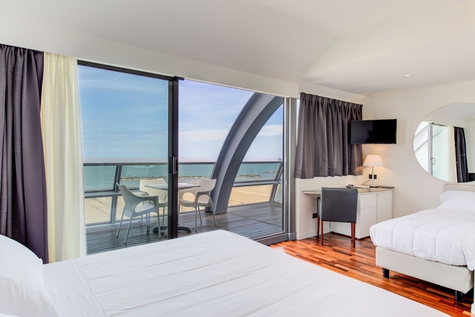 Imagen de la habitación del Hotel Kursaal, Cattolica. Foto 5
