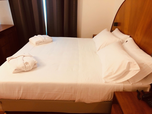 Imagen de la habitación del Hotel Kursaal, Cattolica. Foto 16