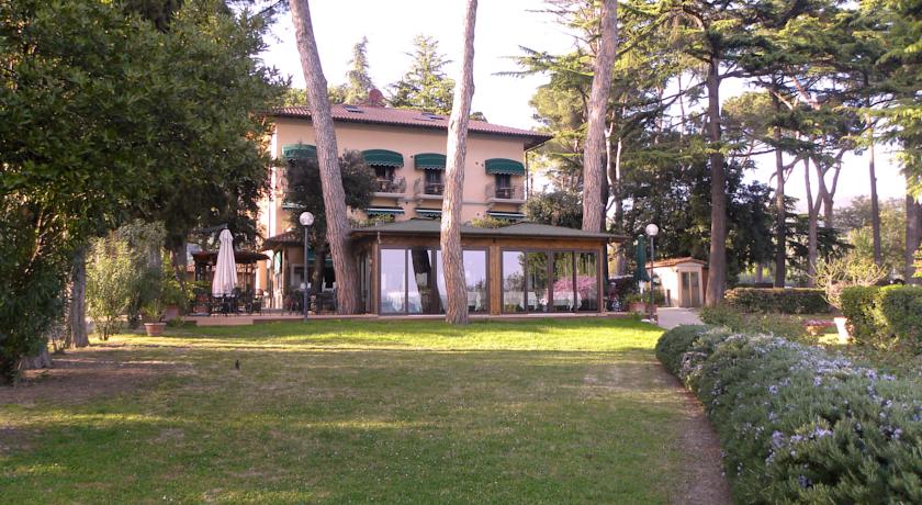 Imagen general del Hotel Kursaal, Lago Tras&iacute;meno. Foto 7