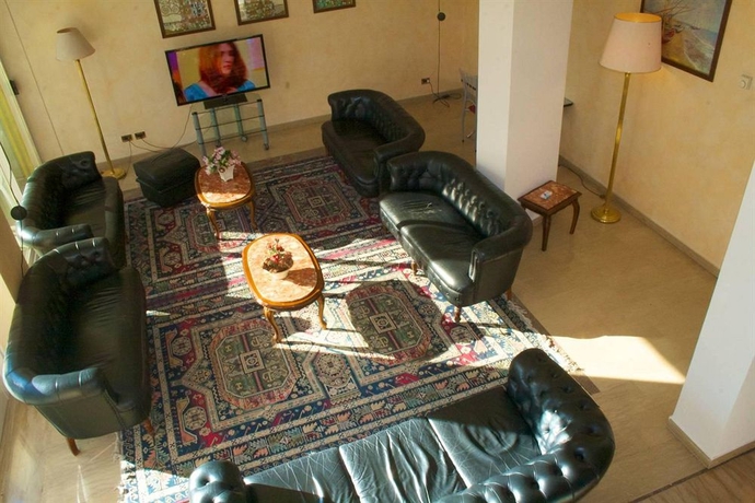 Imagen de los interiores del Hotel Kursaal, Rimini. Foto 13