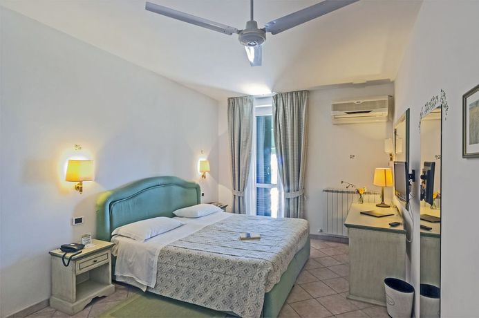 Imagen de la habitación del Hotel Kursaal - Umbria. Foto 4