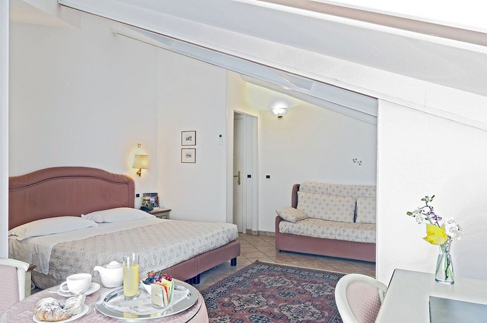 Imagen de la habitación del Hotel Kursaal - Umbria. Foto 13
