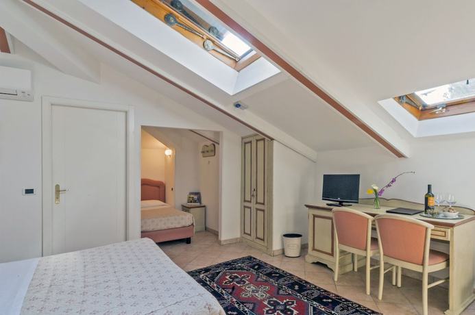 Imagen de la habitación del Hotel Kursaal - Umbria. Foto 15