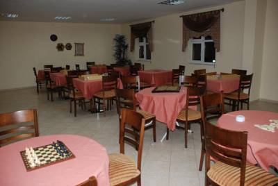 Imagen de los interiores del Hotel Kursunlu Thermal Resort. Foto 5