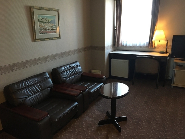 Imagen de la habitación del Hotel Kurume Station. Foto 11