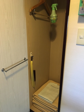 Imagen de la habitación del Hotel Kurume Station. Foto 14