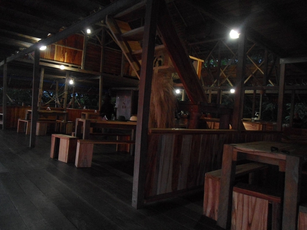 Imagen de los interiores del Hotel Kurupira Cabin Floating. Foto 14