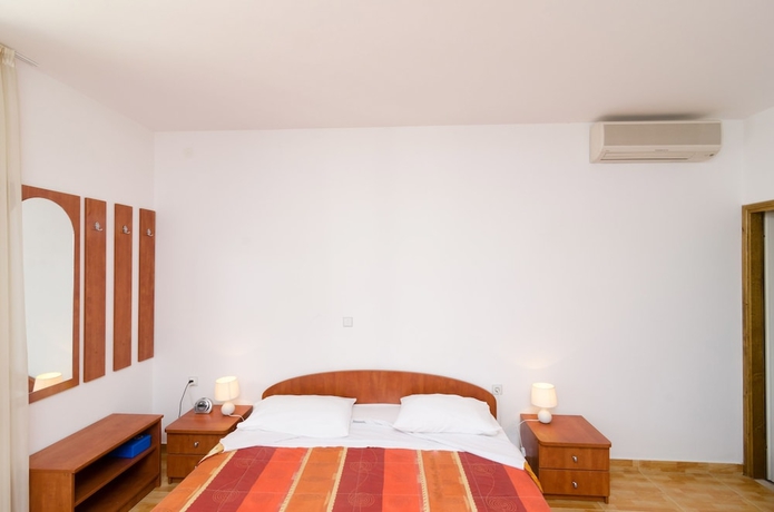 Imagen de la habitación del Hotel Kusalo Apartments. Foto 13