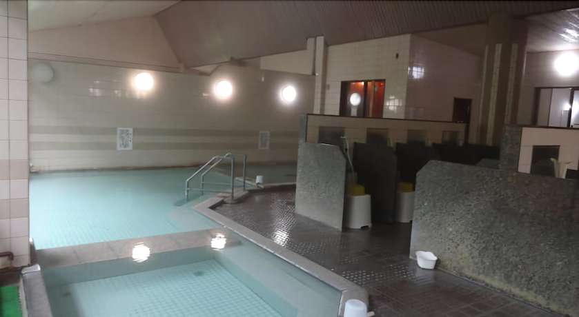 Imagen de la piscina del Hotel Kusatsu Highland. Foto 16