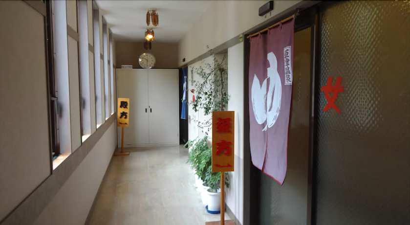 Imagen de la piscina del Hotel Kusatsu Highland. Foto 19