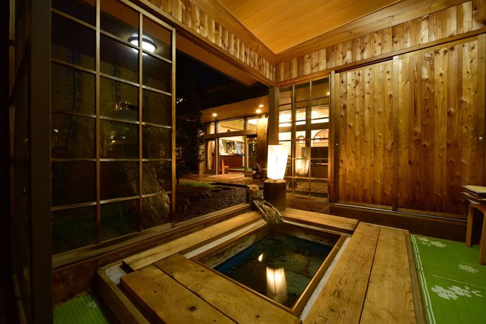 Imagen de los interiores del Hotel Kusatsu Onsen Kiyoshigekan. Foto 19