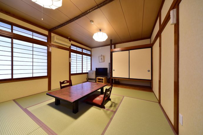 Imagen de la habitación del Hotel Kusatsu Onsen Kiyoshigekan. Foto 15