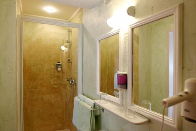 Imagen de la habitación del Hotel Kuschelhotel Zeman. Foto 10
