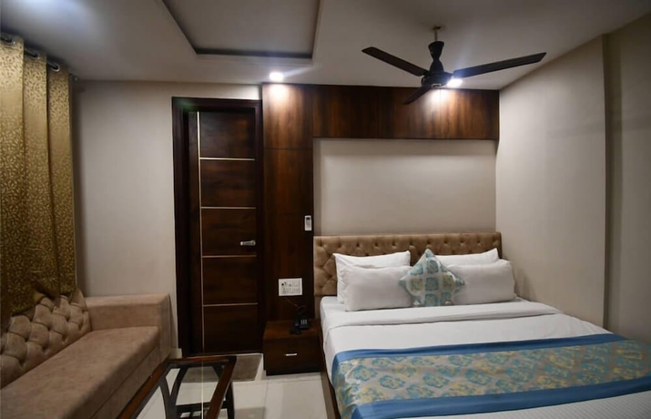 Imagen de la habitación del Hotel Kush Ganga Heritage. Foto 4