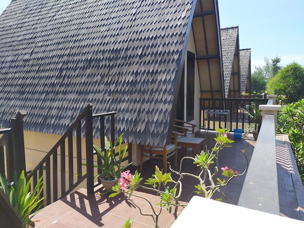 Imagen de la habitación del Hotel Kusuka Bungalows. Foto 15