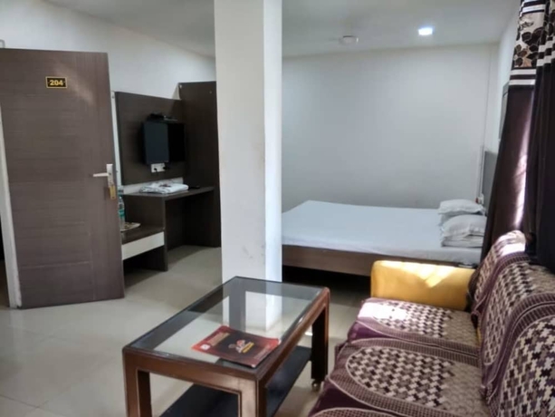 Imagen de la habitación del Hotel Kusum And Restaurant. Foto 10