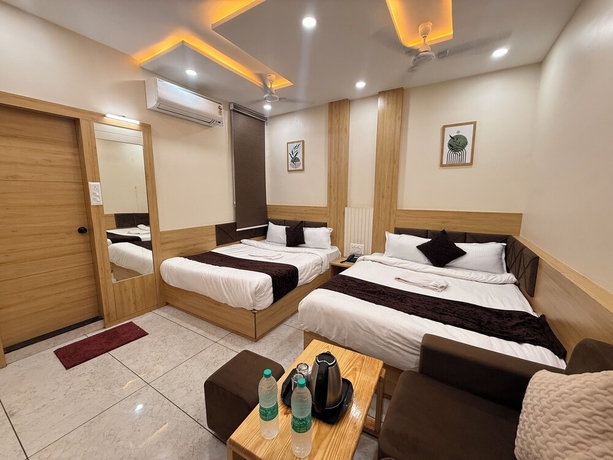 Imagen de la habitación del Hotel Kusum Kunj. Foto 14