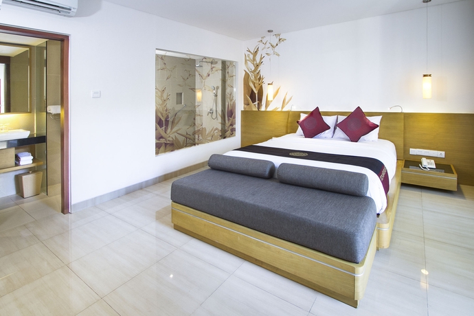 Imagen de la habitación del Hotel Kuta Beach Club. Foto 7