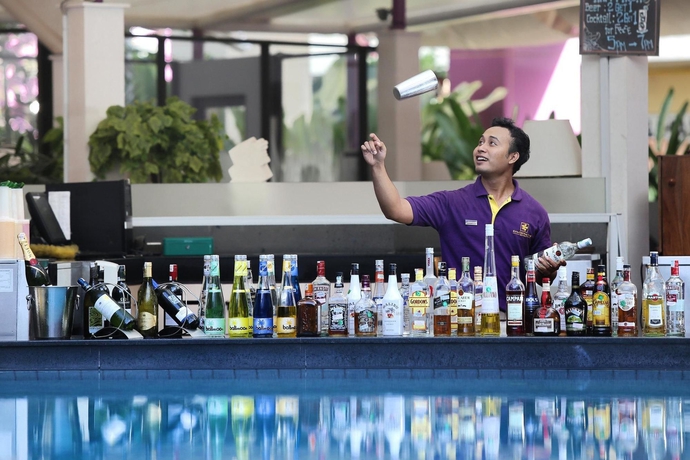 Imagen del bar/restaurante del Hotel Kuta Central Park. Foto 6