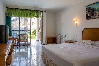 Imagen de la habitación del Hotel Kuta Indah and Restaurant. Foto 13