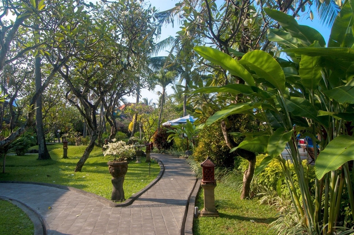 Imagen de los exteriores del Hotel Kuta Puri Bungalows, Villas and Resort - Chse Certified. Foto 15