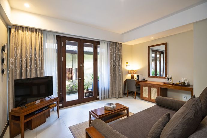 Imagen de la habitación del Hotel Kuta Seaview Beach Resort. Foto 9
