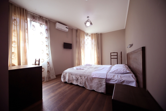 Imagen de la habitación del Hotel Kutaisi Globus. Foto 10