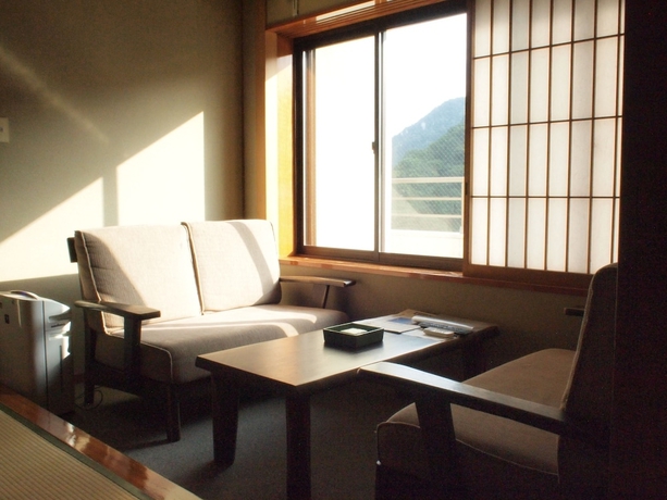 Imagen de la habitación del Hotel Kutsurogijuku Chiyotaki. Foto 10