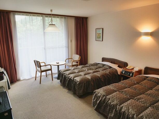 Imagen de la habitación del Hotel Kutsuroginomori Greenpia Yame. Foto 25