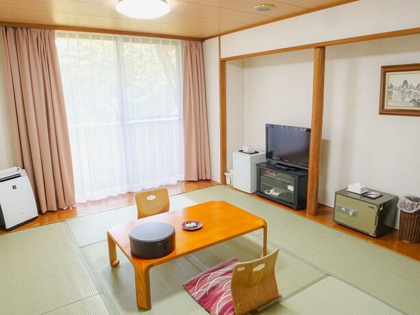 Imagen de la habitación del Hotel Kutsuroginomori Greenpia Yame. Foto 26