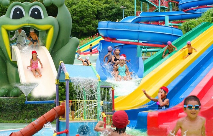 Imagen de la piscina del Hotel Kutsuroginomori Greenpia Yame. Foto 28