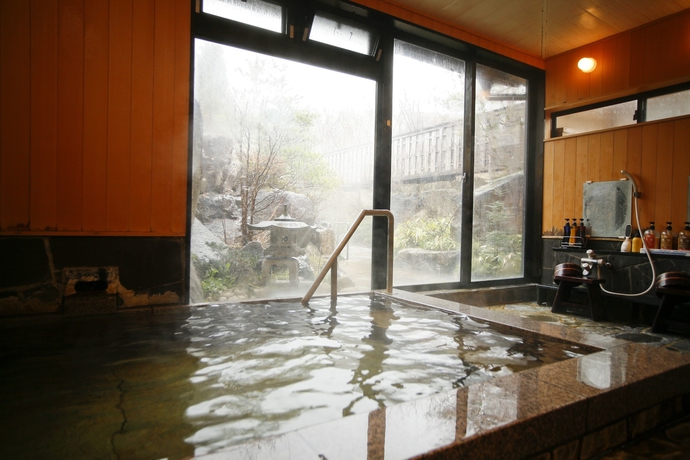Imagen de la piscina del Hotel Kutsuroginoya Yuu. Foto 18