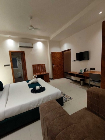 Imagen de la habitación del Hotel Kutumb Vatika. Foto 1