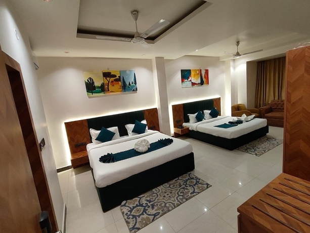 Imagen de la habitación del Hotel Kutumb Vatika. Foto 12