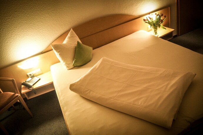 Imagen de la habitación del Hotel K&uuml;fersch&auml;nke. Foto 20