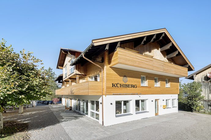 Imagen de los interiores del Hotel K&uuml;hberg. Foto 19