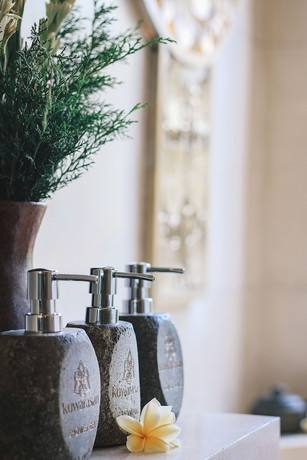 Imagen de la habitación del Hotel Kuwarasan A Pramana Experience. Foto 16