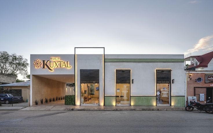 Imagen general del Hotel Kuxtal. Foto 2
