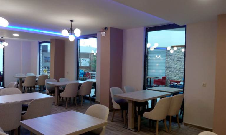 Imagen del bar/restaurante del Hotel Kuzey Yildizi. Foto 7