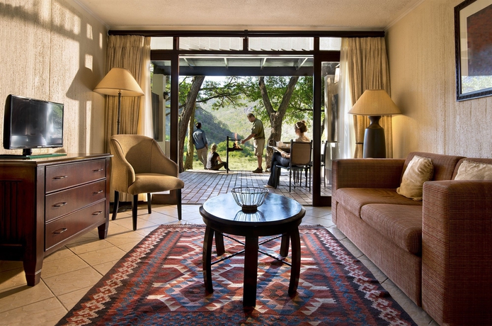 Imagen de los interiores del Hotel Kwa Maritane Bush Lodge. Foto 13