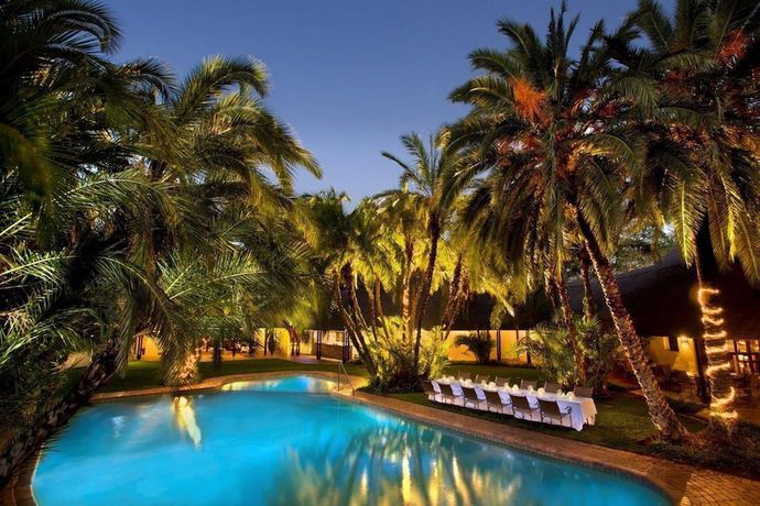 Imagen de la piscina del Hotel Kwa Maritane Self-Catering Chalets. Foto 20