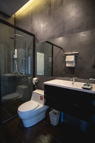 Imagen de la habitación del Hotel Kwai Tara Riverside Villas. Foto 13