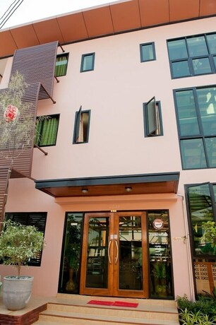 Imagen general del Hotel Kwan Phayao Villa. Foto 3