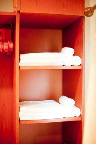 Imagen de la habitación del Hotel Kwan Phayao Villa. Foto 14