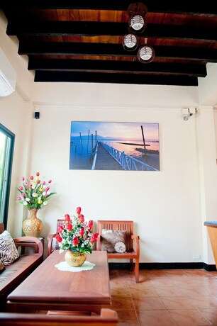 Imagen de los interiores del Hotel Kwan Phayao Villa. Foto 16