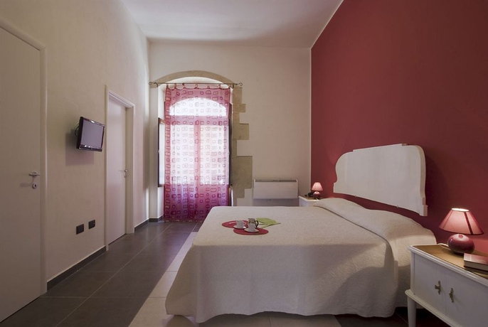 Imagen de la habitación del Hotel Kyanos Residence. Foto 7